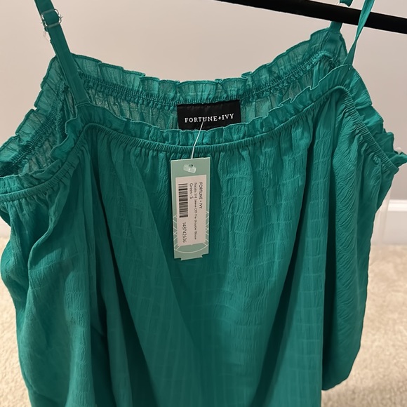 Fortune + Ivy Off the Shoulder Blouse - Picture 6 of 6